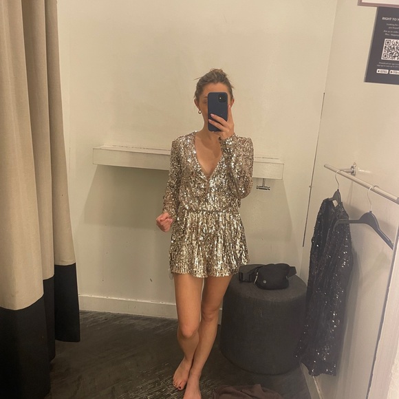 XXS Sequin Romper Dynamite Rose Gold - Picture 4 of 5